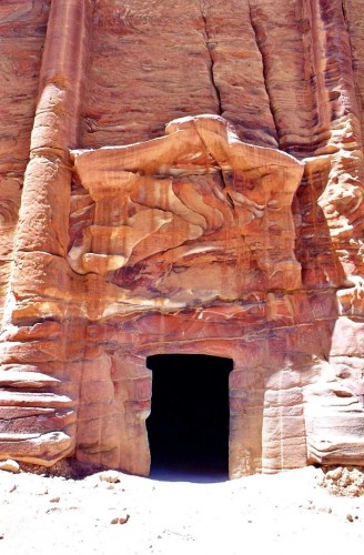 PETRA008_Small