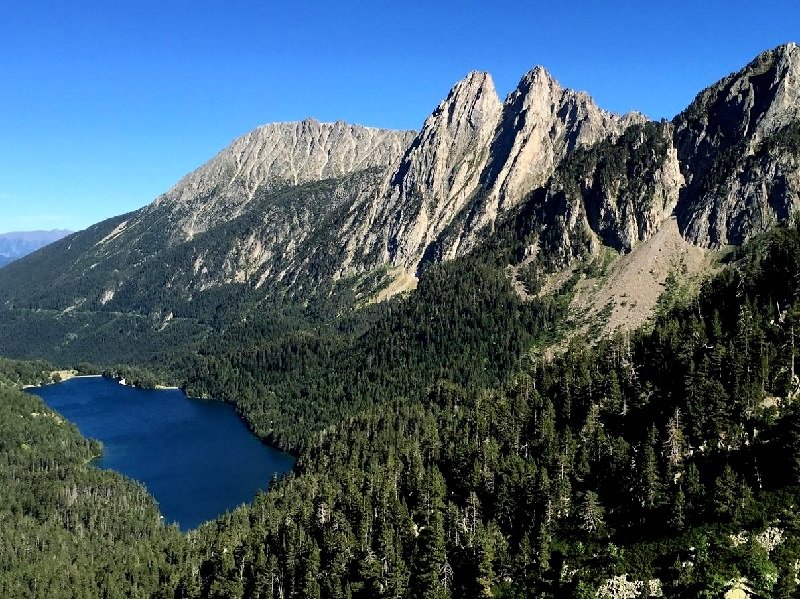 Qué ver en Catañuña Sant Maurici