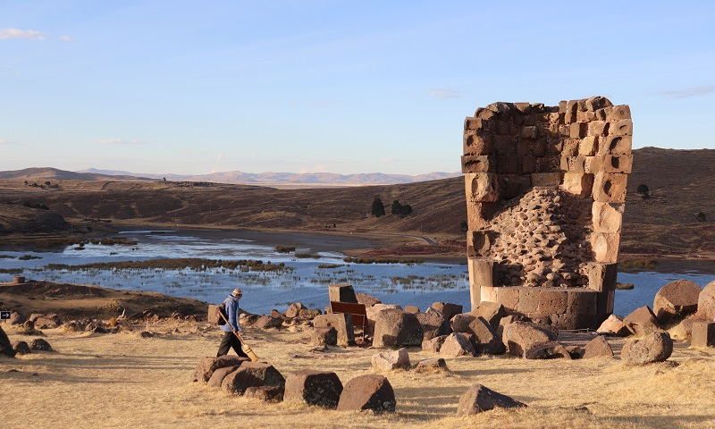 Necrópolis de Sillustani