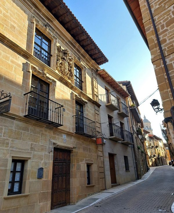 Que ver en Labastida. Palacio Calle Mayor